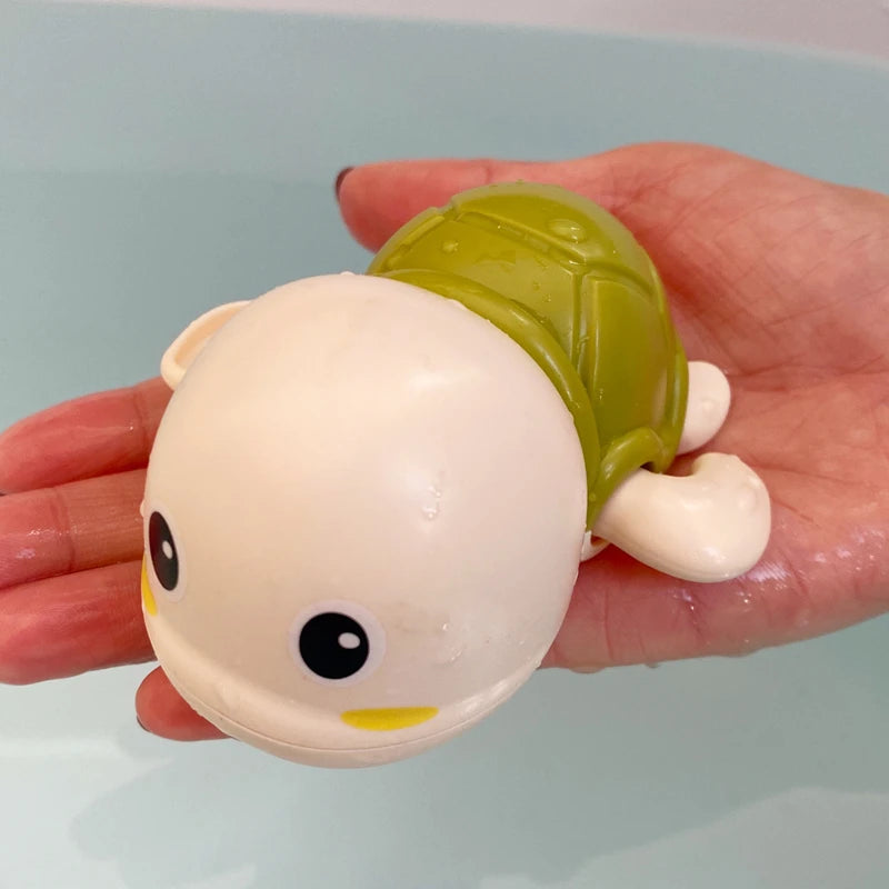 Brinquedo de Banho para Bebê – Pato, Pinguim e Ovo com Pulverização de Água