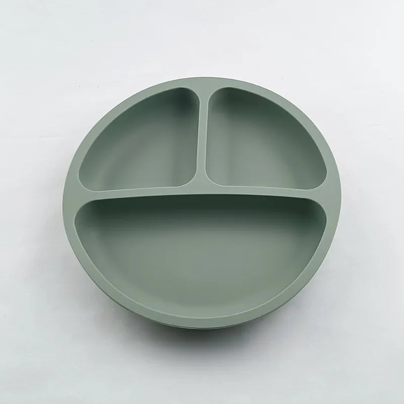 Conjunto de Alimentação Infantil em Silicone com Prato de Sucção, Tigela, Colher e Garfo de Madeira – Antiderrapante e Livre de BPA